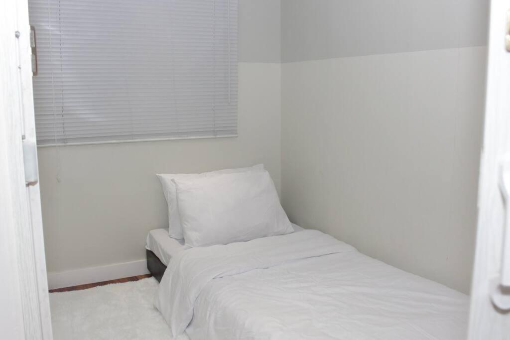 A2J Bgc Luxury 2Br Loft Near Burgos Circle & Malls Manila Ngoại thất bức ảnh