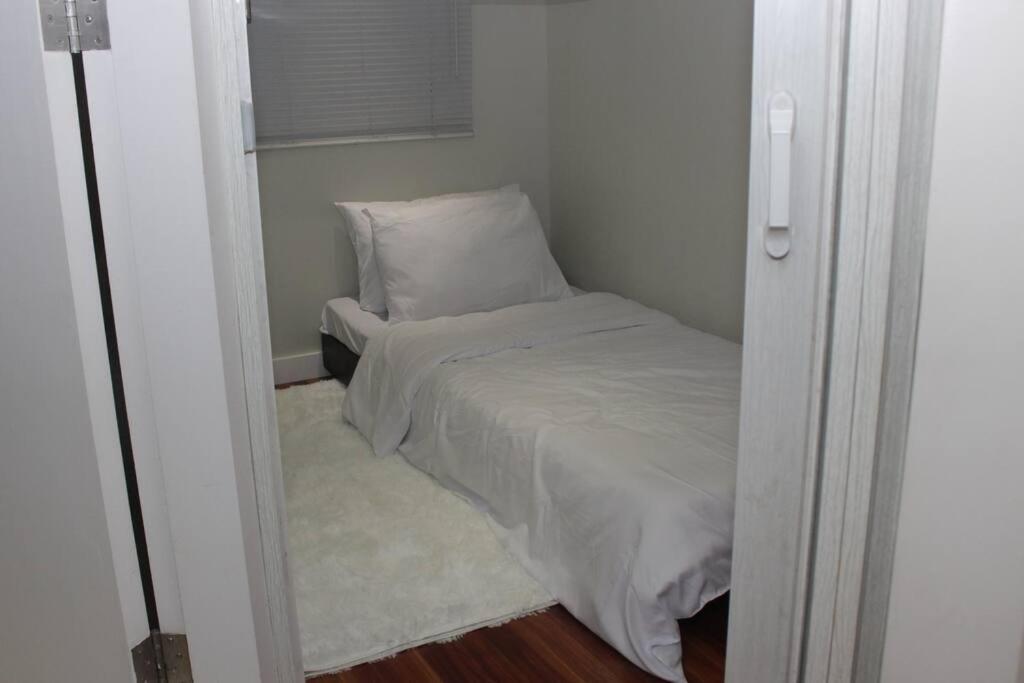 A2J Bgc Luxury 2Br Loft Near Burgos Circle & Malls Manila Ngoại thất bức ảnh